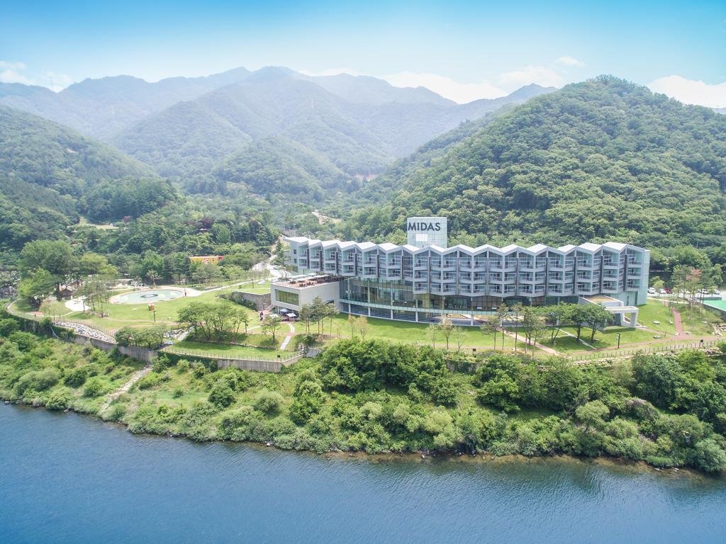 Midas Hotel  Resort - Accommodation South Korea