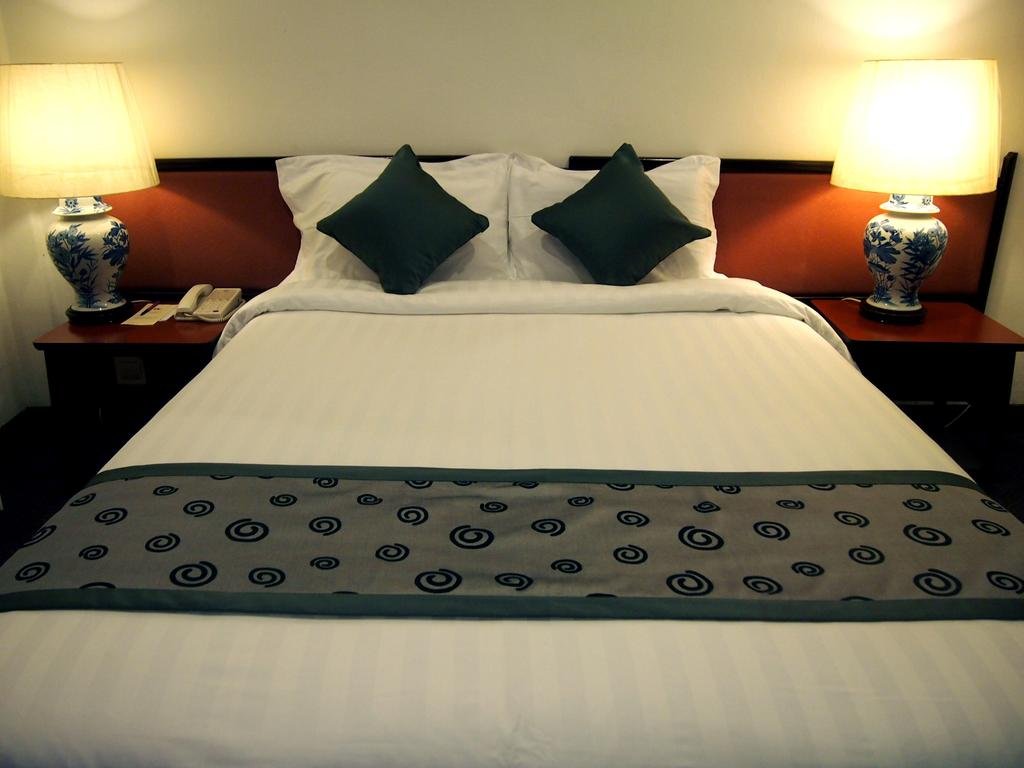 Hotel Royal - Accommodation Singapore