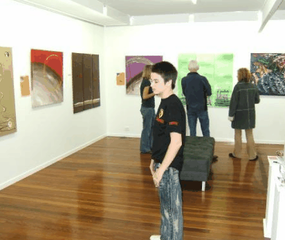 Circle Gallery - Yamba Accommodation