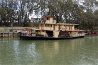 Emmylou Paddle Steamer - Tourism Canberra