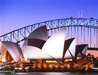 Sydney Opera House - Kingaroy Accommodation