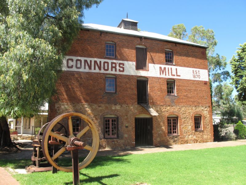 Upper Murray WA Lightning Ridge Tourism