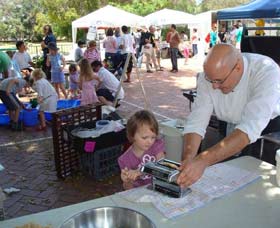 Hope Valley WA Lightning Ridge Tourism