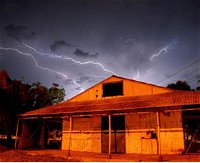Red Dirt Photographic Gallery - Accommodation Cooktown