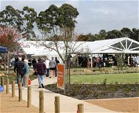 Byford Country Market - Attractions