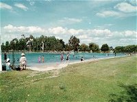 Millicent Swimming Lake - Accommodation Resorts