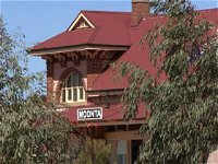 Moonta Tourist Office - Attractions Melbourne