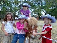 Amberainbow Pony Rides - Tourism Bookings WA