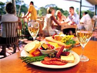 Eldredge Vineyards And Restaurant - Attractions Brisbane