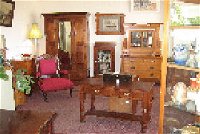 New Norfolk Antiques - Accommodation Newcastle