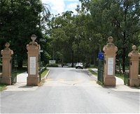 Kalinga Park Memorial - Accommodation Redcliffe