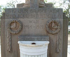 Toowong Memorial Park