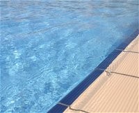 Calliope Swimming Pool - Accommodation BNB
