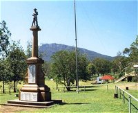 Maroon State School War Memorial - Accommodation Tasmania