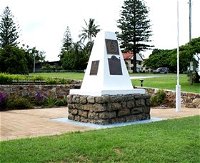 Dunwich War Memorial - Accommodation Cooktown