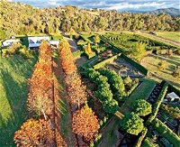 High Country Maze - Accommodation BNB