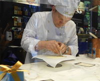 Lindt Maitre Chocolatier - Find Attractions