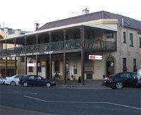 The Family Hotel - Accommodation Cooktown