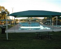 Binalong Memorial Swimming Pool - WA Accommodation