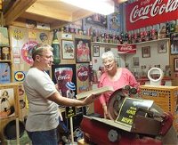 Bob's Shed - Attractions