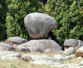 Stonehenge NSW VIC Tourism