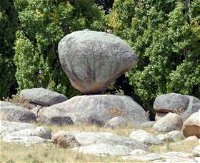 Balancing Rock - Accommodation ACT