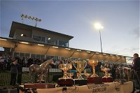 Bathurst Harness Racing Club - Accommodation Redcliffe