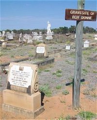Blackall Cemetery - Accommodation Redcliffe