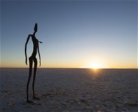 Inside Australia - Antony Gormley Sculptures - QLD Tourism