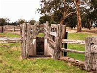 Wiese's Horse Dip - Part of Historic Drive - Accommodation Brunswick Heads