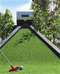 Mini Golf at BIG4 Swan Hill Holiday Park - Accommodation Resorts