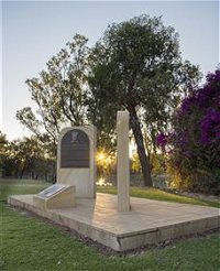St George Pilots Memorial - Accommodation Rockhampton