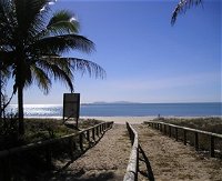 Bucasia Beach - Carnarvon Accommodation