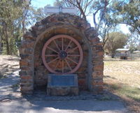Jindera Pioneer Cairn - Australia Accommodation