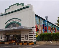 The Victory Theatre Antique Centre - Accommodation Yamba