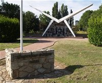 Southern Cloud Memorial - Accommodation Rockhampton