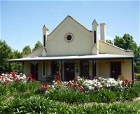 Quondong Cottage - Accommodation Coffs Harbour