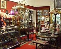 Nerilee Antiques - Accommodation Newcastle
