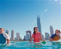 Surfers Paradise Beach - Attractions