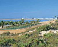 Exmouth Town Beach - Tourism Caloundra