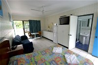Tropical Palms Inn - Accommodation Cooktown