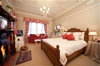 Melba House Bed and Breakfast - Gold Coast Attractions