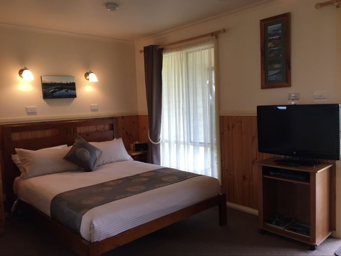 Woorarra West VIC Accommodation Newcastle