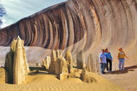 Wave Rock and Pinnacles Air  Ground Tour