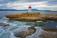 Hobart Sightseeing Cruise including Iron Pot Lighthouse - Byron Bay Accommodation