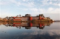 Hobart City Sightseeing Tour Including MONA Admission - Accommodation Australia