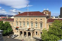2-Hour Small-Group Walking Tour of Hobart - Maitland Accommodation