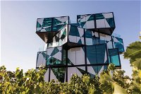 McLaren Vale Highlights from Adelaide or Glenelg Including Wine Tasting