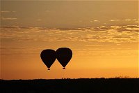 Early Morning Ballooning in Alice Springs - Accommodation ACT