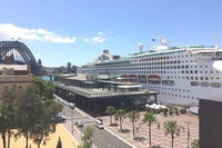 Shuttle Transfer from Cruise Ship Terminal at Circular Quay to Sydney Airport - Accommodation Daintree